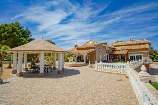 Casa o chalet independiente en La Nucia Pueblo, La Nucia photo 1