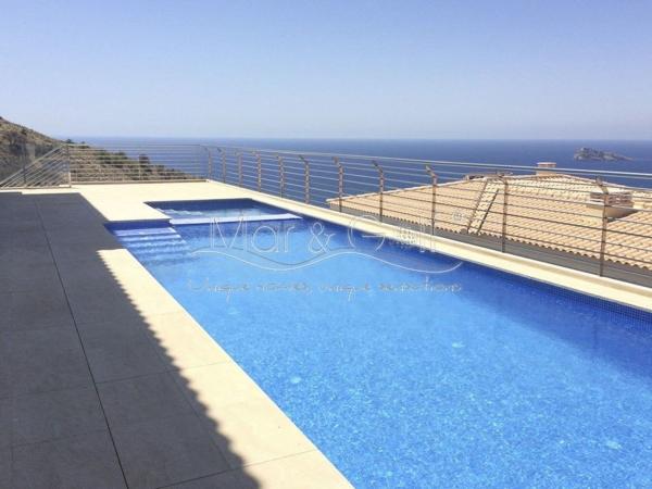 Casa o chalet independiente en Avenida de Tokio, Zona Sierra Helada, Benidorm photo 3