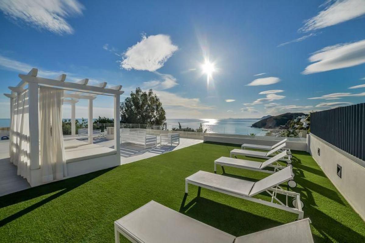 Properties for sale and rent in Spain photo 1