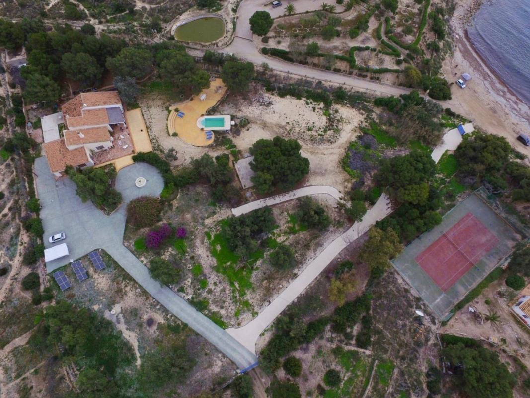 Properties for sale and rent in Spain photo 1