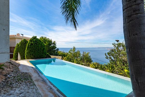Частный шале на продаже в  Casa o chalet en Calle Taywan, Zona Sierra Helada, Benidorm, Бенидорм photo 4