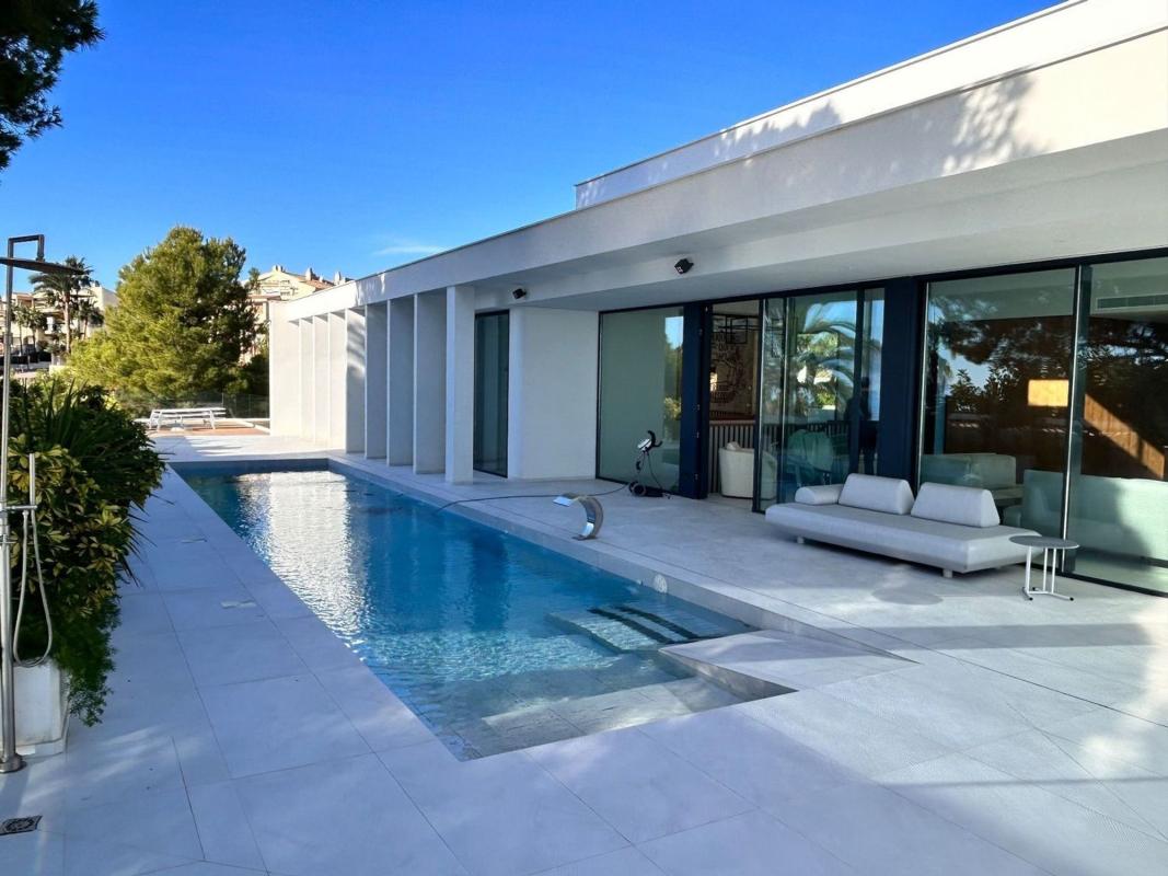 Properties for sale and rent in Spain photo 5