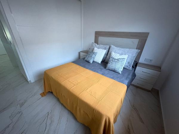 Sprzedaż mieszkania w Piso en Calle la Carretera, 25, Montepinar-La Aparecida-Raiguero, Orihuela, Orihuela
photo 1