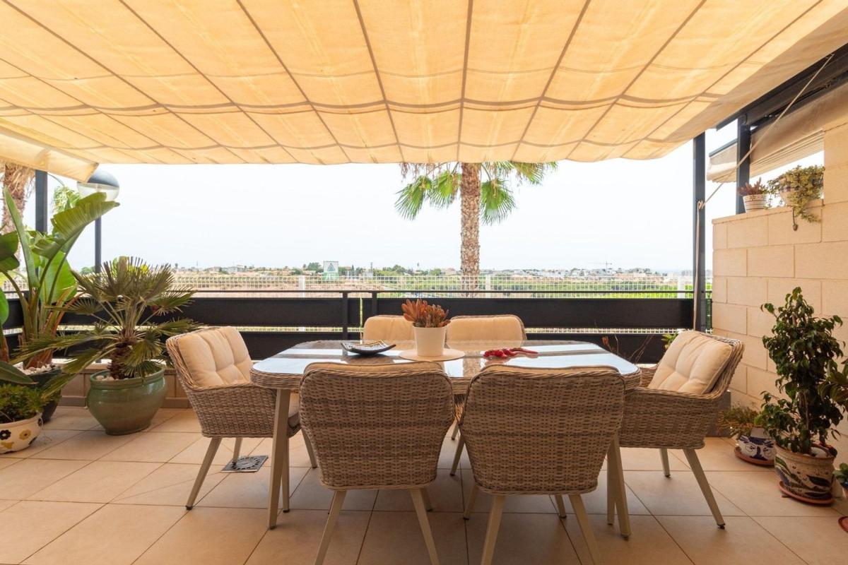 Venta de chalet adosado en Chalet adosado en Calle Cabo Punta de Tarifa, Lomas de Cabo Roig, Orihuela , Orihuela photo 3