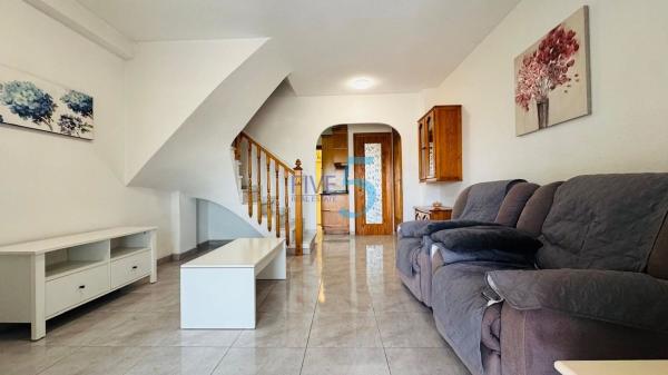 Частный шале на продаже в  Casa o chalet en La Siesta - El Salado - Torreta, Torrevieja, Торревьеха photo 4