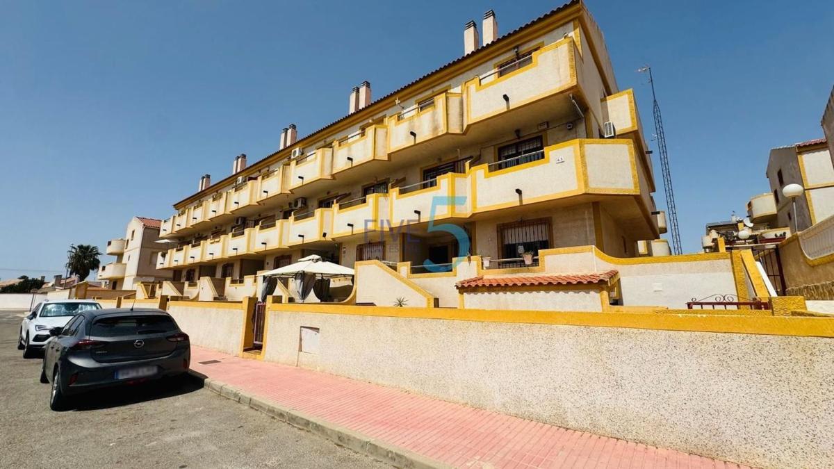 Sprzedaż mieszkania w Piso en La Chismosa, Orihuela, Orihuela
photo 1