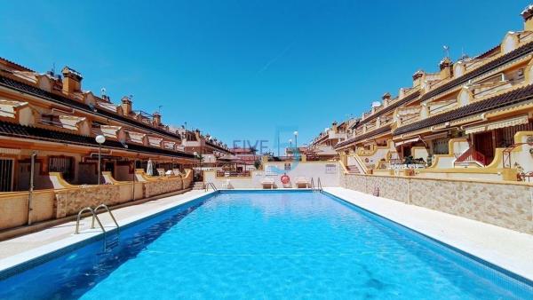 Sprzedaż mieszkania w Piso en La Chismosa, Orihuela, Orihuela
thumbnail 1