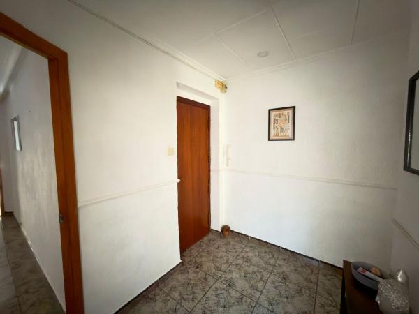 Продажа квартиры на Piso en Calle del Capità Antoni Mena, 85, Plaza Crevillente-Juzgados, Elche / Elx, Эльче / Эльх
thumbnail 2
