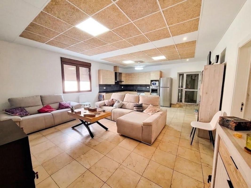 Недвижимость на продажу и в аренду в Испании photo 3