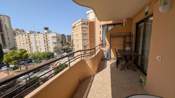 Продажа квартиры на Piso en Zona Sierra Helada, Benidorm, Бенидорм
 photo 1
