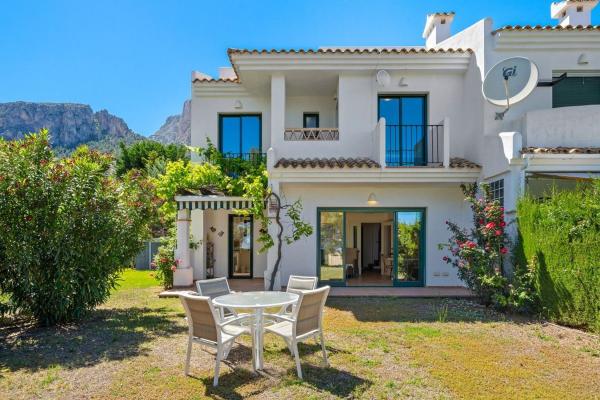 Chalet adosado en Calle Bernia, 33, Casco urbano, Polop photo 1