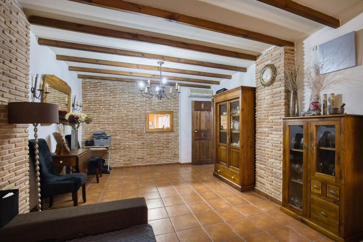 Properties for sale and rent in Spain photo 5