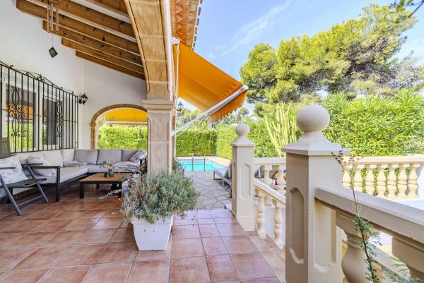 Casa o chalet independiente en Calle de la Noguera, El Tosalet - Cap Marti, Jávea/Xàbia thumbnail 3