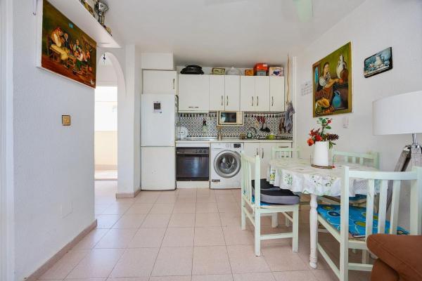 Sale of flat in Piso en Calle Marcelina, Nueva Torrevieja, Torrevieja, Torrevieja
 photo 4