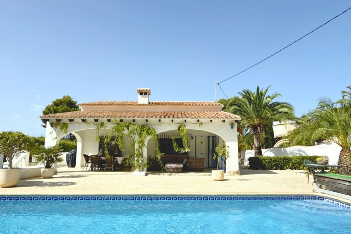 Sprzedaż niezależnego domku jednorodzinnego w  Casa o chalet en Moravit-Cap Blanc, Moraira, Moraira photo 5