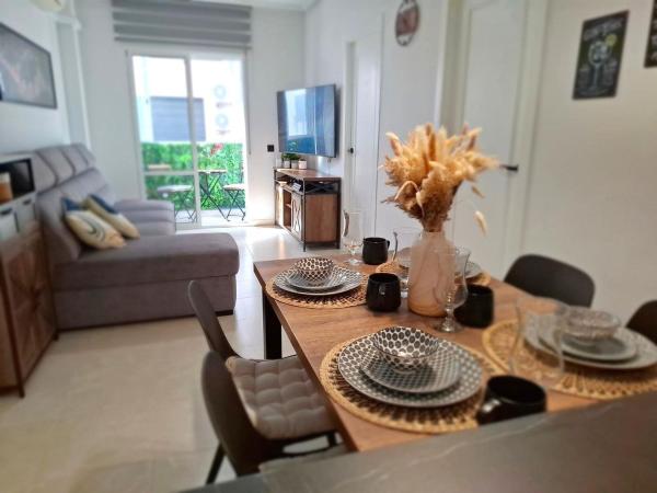 Sale of flat in Piso en Calle Maestro Francisco Casanovas, Antonio Machado, Torrevieja, Torrevieja
thumbnail 2
