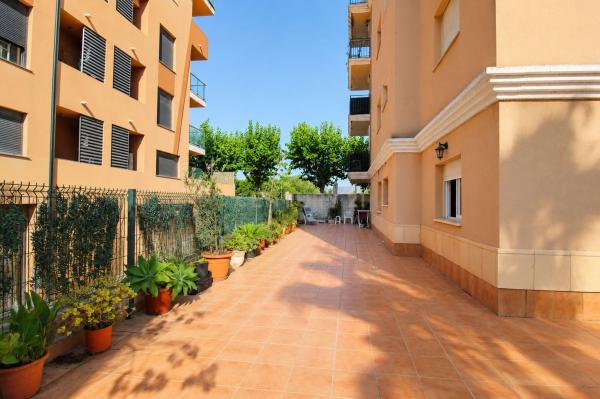 Продажа квартиры на Piso en Calle de la Segona Germania, Centro, Pedreguer, Педрегер
photo 1