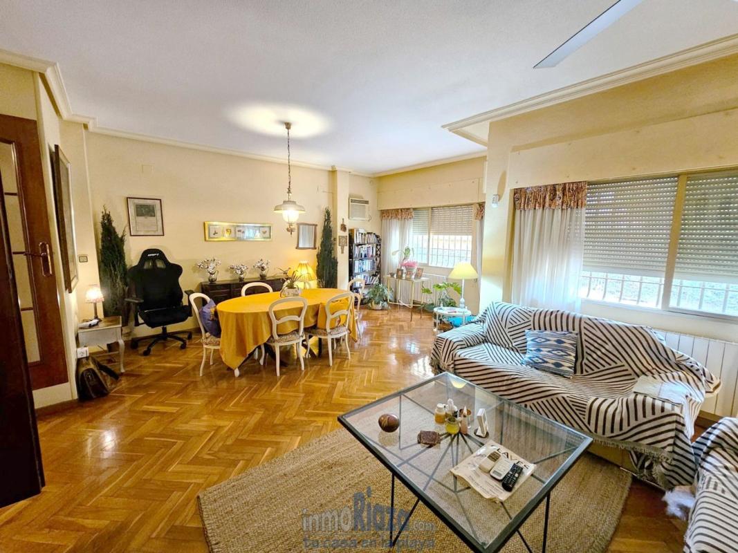 Properties for sale and rent in Spain photo 5