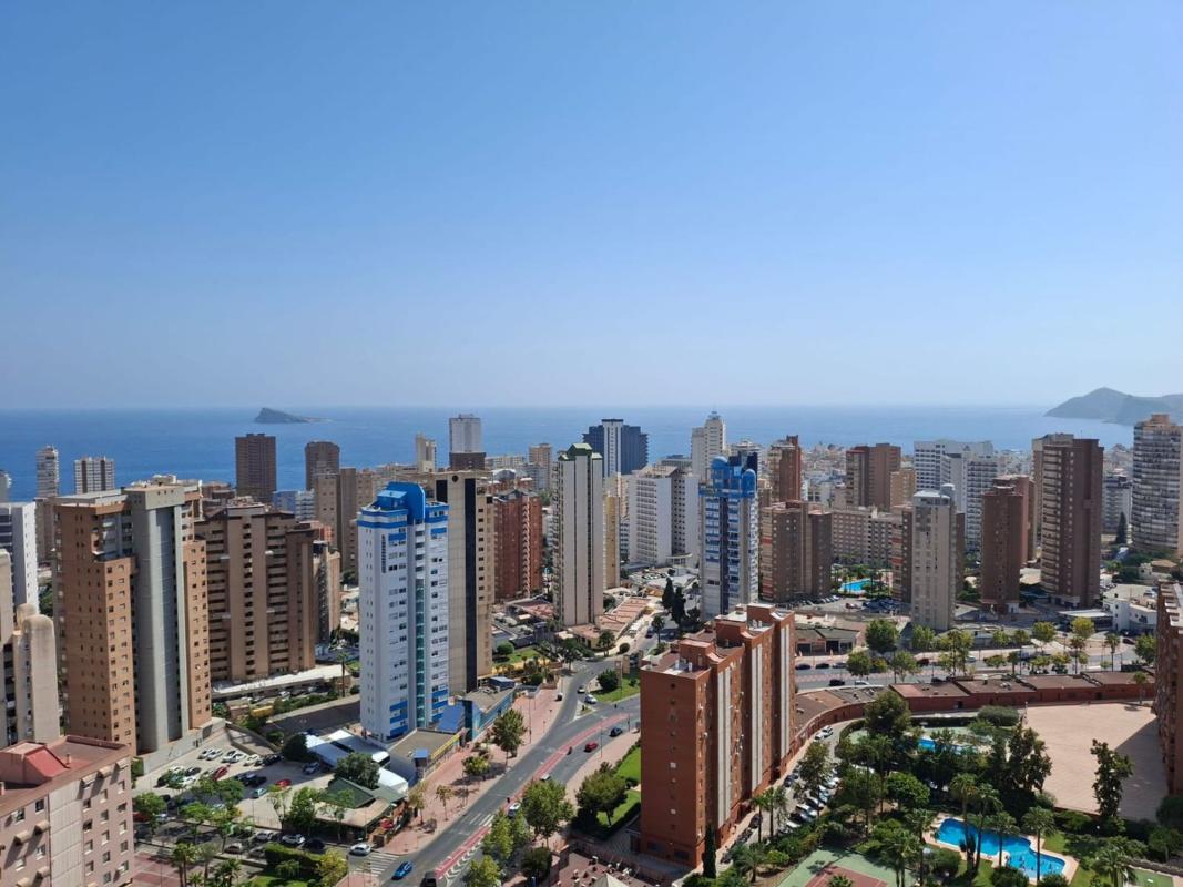 Продажа квартиры на Piso en Comunitat Valenciana, Pueblo Levante, Benidorm, Бенидорм
photo 1