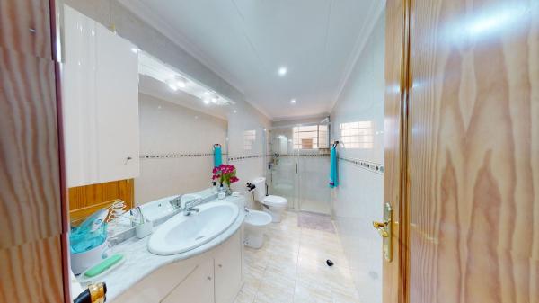 Venta de piso en Piso en Calle Apolo, El Molino, Torrevieja, Torrevieja
 photo 3