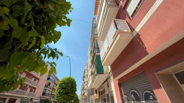 Sprzedaż mieszkania w Piso en Calle Colón, 115, Centro Urbano, La Villajoyosa / Vila Joiosa, La Villajoyosa / Vila Joiosa
 photo 1