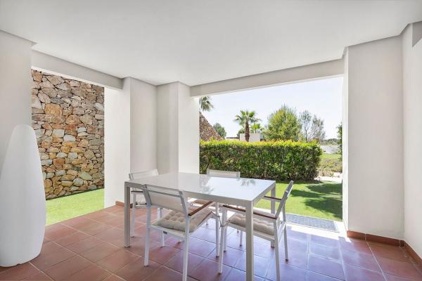 Sprzedaż mieszkania w Piso en Calle Fontanella, Las Colinas Golf, Orihuela, Orihuela
thumbnail 1