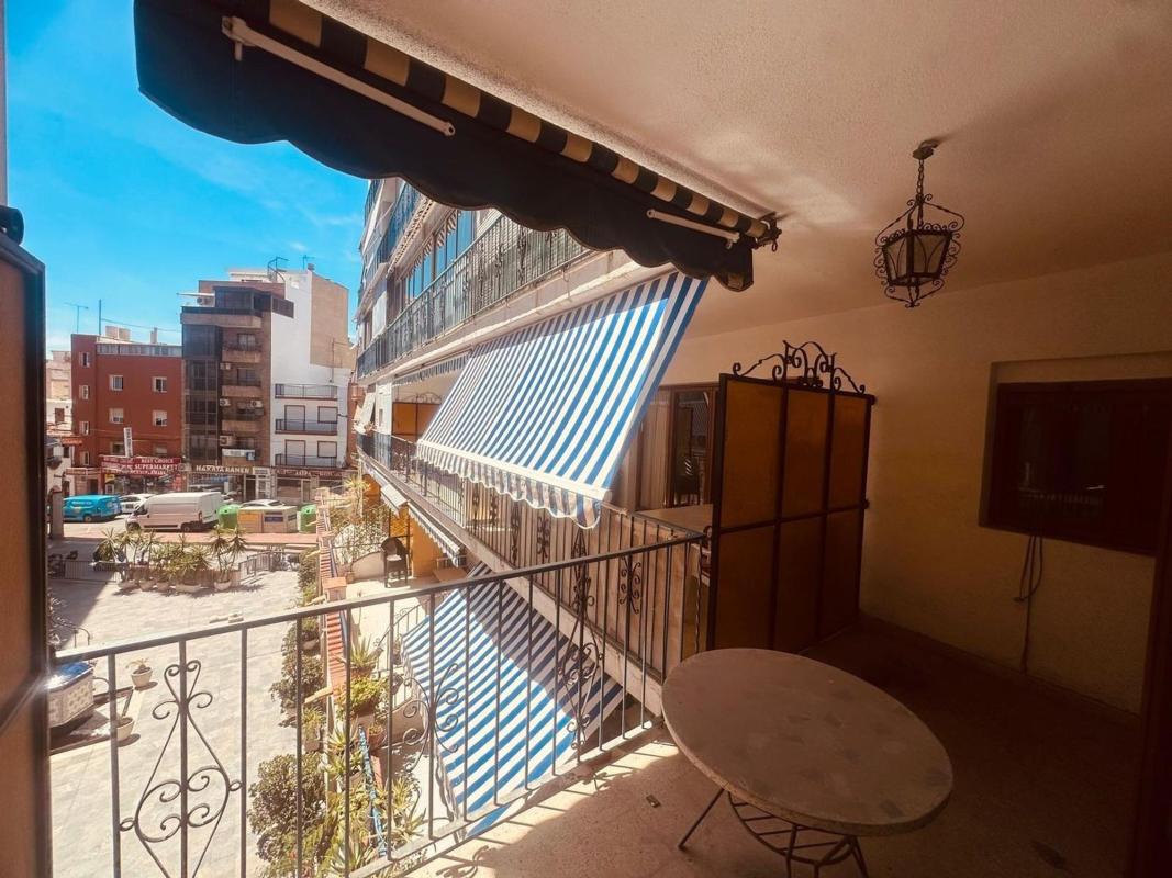 Продажа квартиры на Piso en Centro Urbano, Benidorm, Бенидорм
 photo 5