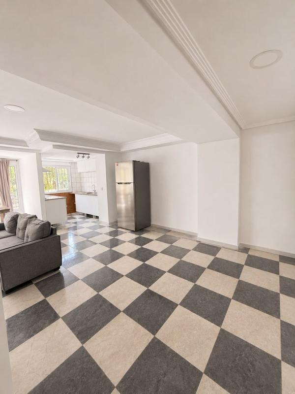 Sprzedaż mieszkania w Piso en Calle Francisco Tomás y Valiente, 70, Carrús Este, Elche / Elx, Elche / Elx
photo 1