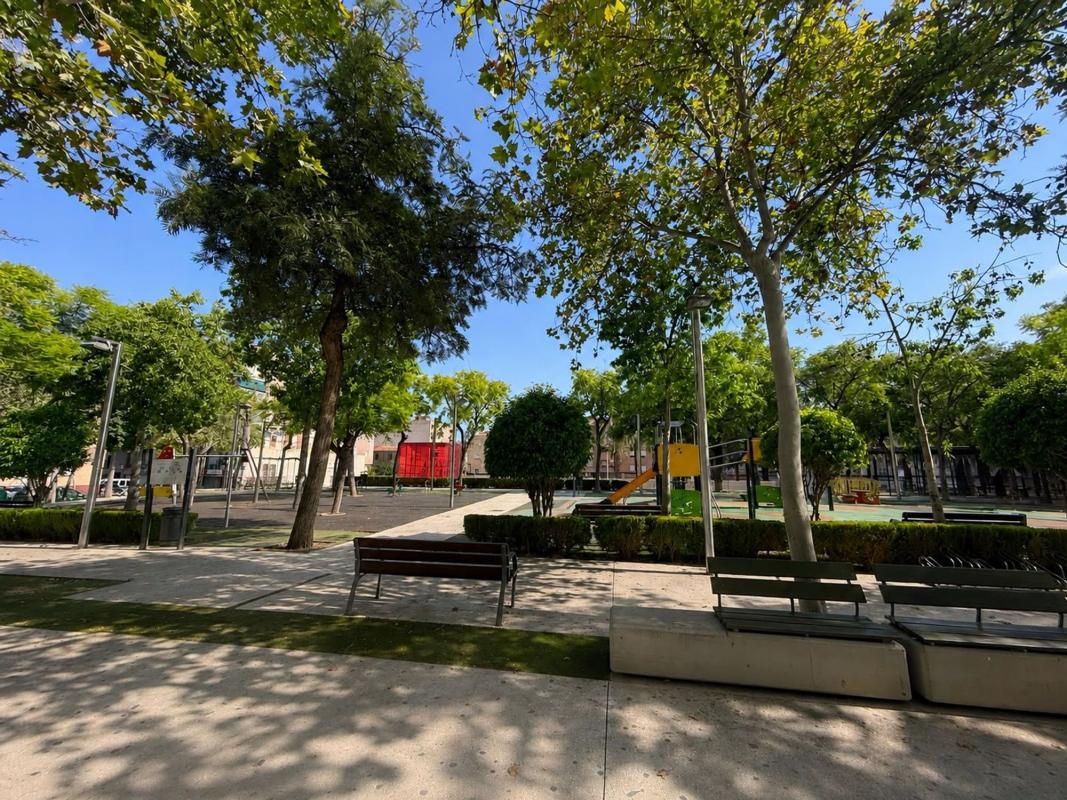 Sprzedaż mieszkania w Piso en Calle Francisco Tomás y Valiente, 70, Carrús Este, Elche / Elx, Elche / Elx
photo 2