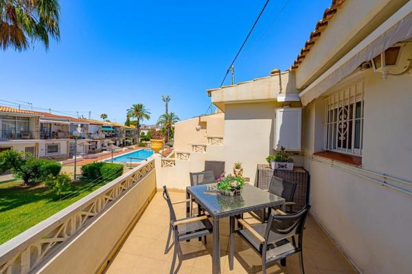 Chalet adosado en Avenida de l'Albir, 103, L'Albir, Alfaz del Pi thumbnail 1