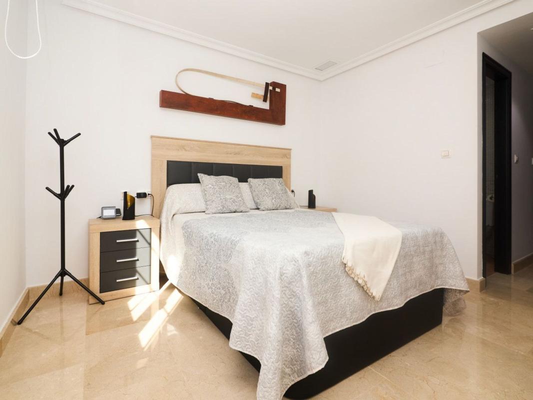 Sale of apartment in Piso en Calle de Orihuela, Centro - Muelle Pesquero, Torrevieja, Torrevieja
 photo 5
