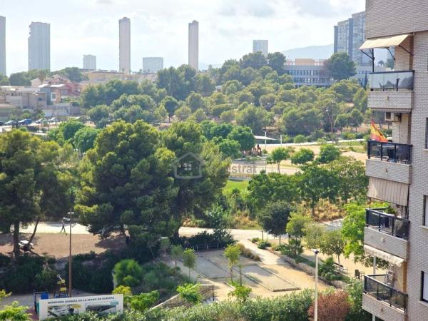 Продажа квартиры на Piso en Calle de Alcalá, Pueblo Poniente, Benidorm, Бенидорм
 photo 3