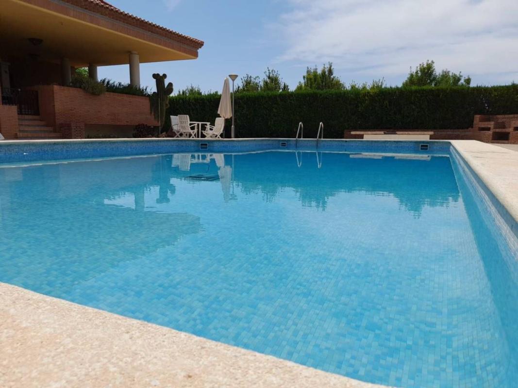 Продажа отдельного шале в Casa o chalet en Calle Gaudi, Ibi, Иби photo 4