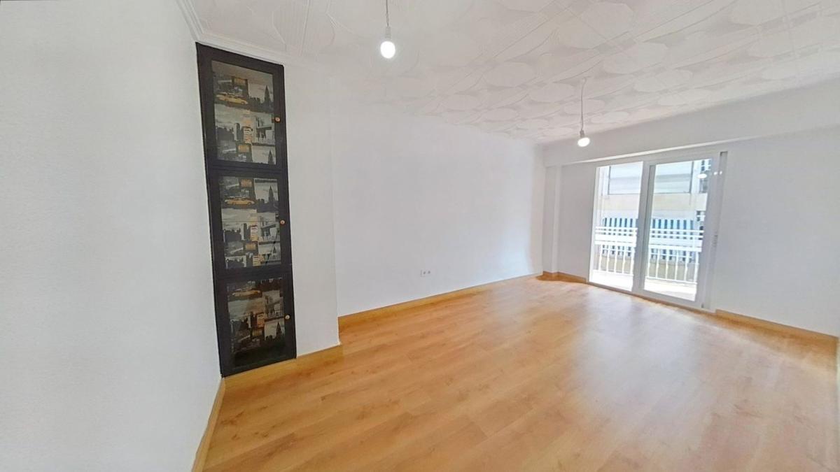 Venta de piso en Piso en Santo Domingo, Alicante / Alacant, Alicante / Alacant
photo 1
