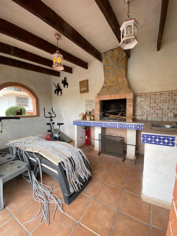 Properties for sale and rent in Spain photo 5