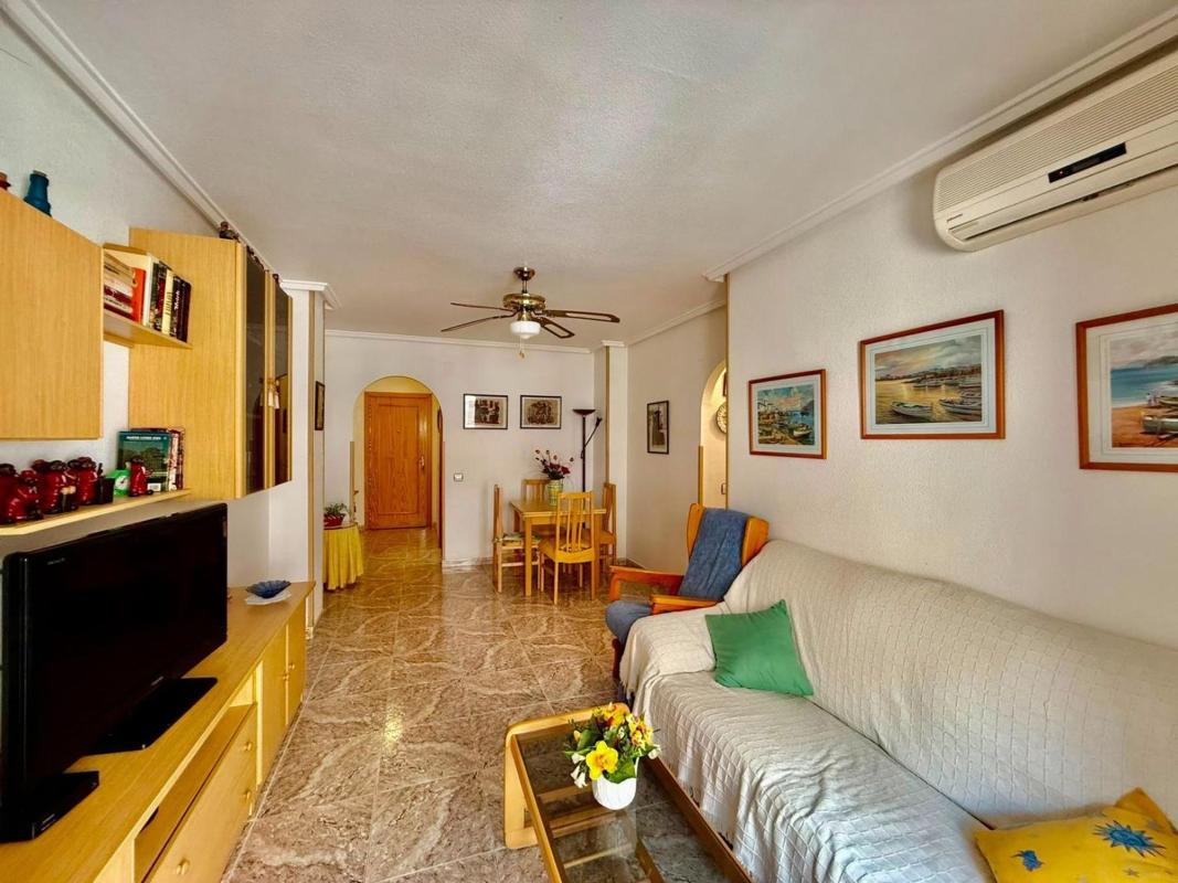 Venta de piso en Piso en Avenida de Pinoso, 12, El Acequión, Torrevieja, Torrevieja
 photo 5