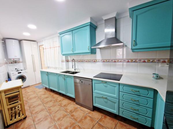 Продажа квартиры на Piso en Centro Urbano, Denia, Дения
thumbnail 2