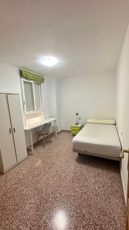 Venta de piso en Piso en Calle Velázquez, 35, Centro, San Vicente del Raspeig, San Vicente del Raspeig
 photo 3