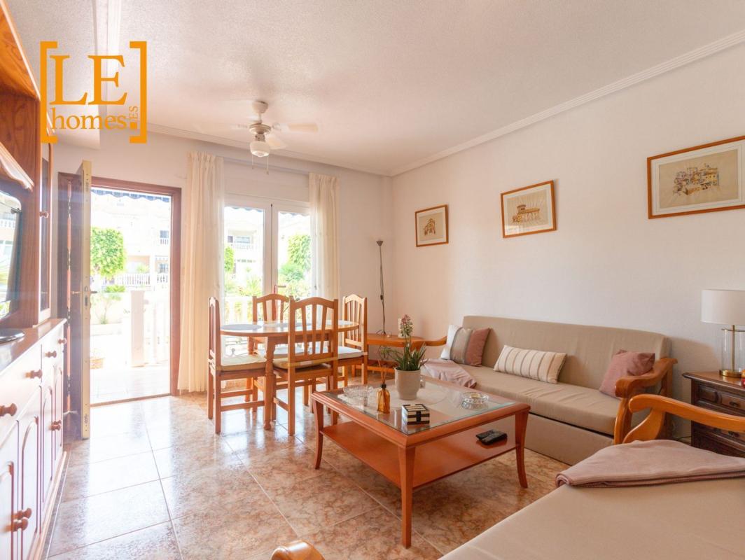 Venta de chalet adosado en  Chalet adosado en Pau 20 Ciñuelica, 2, La Ciñuelica - Villa Rosa, Orihuela , Orihuela photo 5