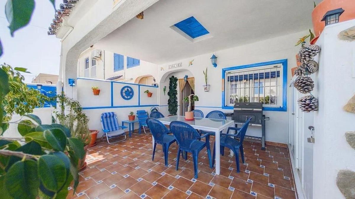 Properties for sale and rent in Spain photo 1