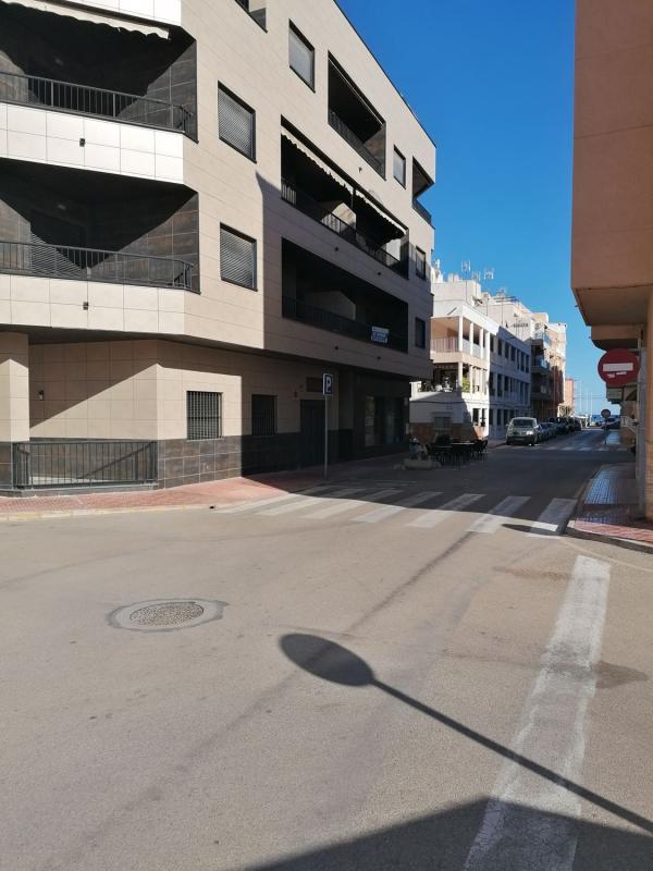 Продажа квартиры на Piso en Avenida mediterraneo, 28, Gaspar Perrelló, Torrevieja, Торревьеха
photo 1
