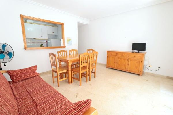 Venta de piso en Piso en Calle Radio Murcia, Las Piscinas Naturales, Torrevieja, Torrevieja
 photo 4