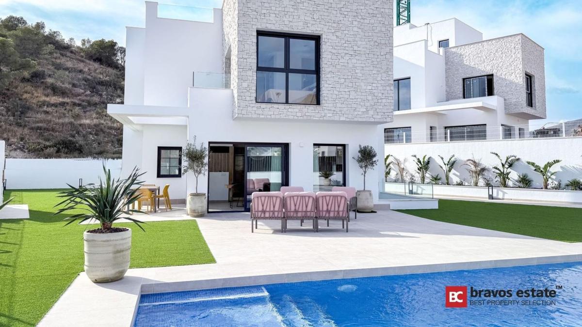 Propiedades en venta y alquiler en España photo 2