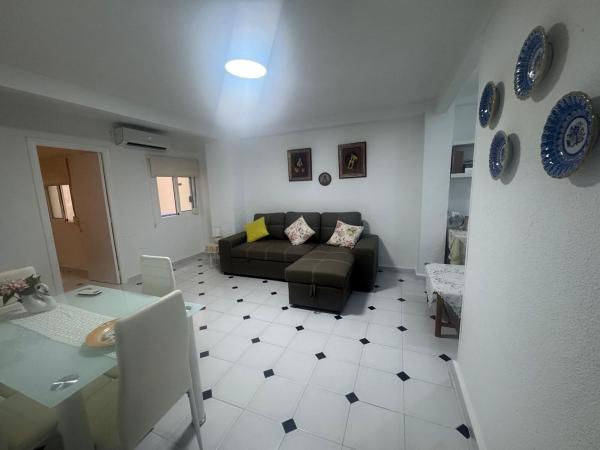 Продажа квартиры на Piso en Via Emilio Ortuño, 6, Playa de Levante, Benidorm, Бенидорм
 photo 1