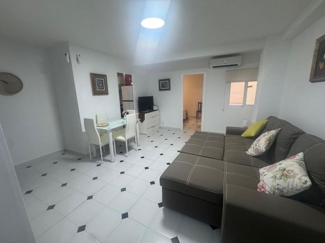 Продажа квартиры на Piso en Via Emilio Ortuño, 6, Playa de Levante, Benidorm, Бенидорм
photo 3