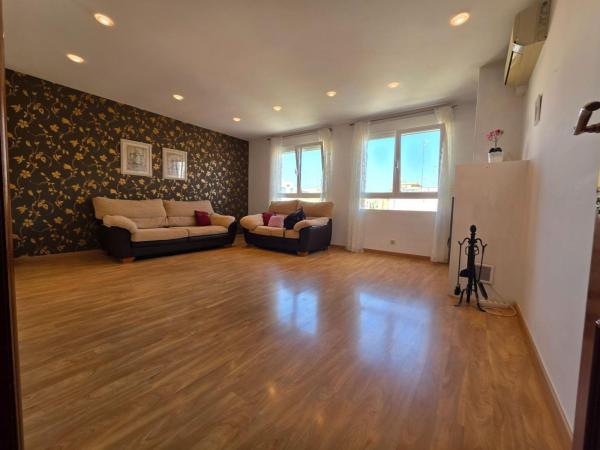 Продажа квартиры на Piso en Calle Mariano Benlliure, Reina Victoria-Miguel Hernández, Elche / Elx, Эльче / Эльх
photo 1