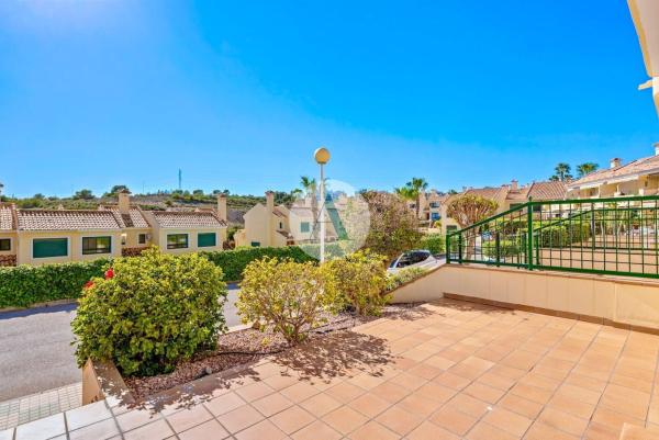 Chalet pareado en Plaza Q-1 las Mojadas, Lomas de Campoamor, Orihuela photo 2