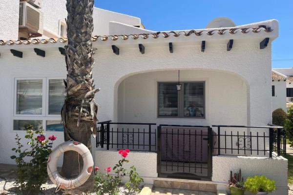 Chalet pareado en Calle el Poniente, Cabo Roig, Orihuela photo 3