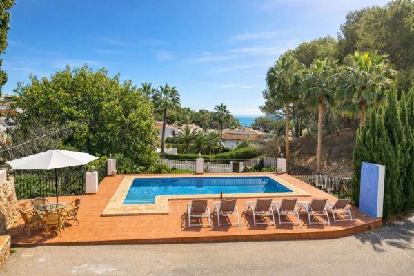 Chalet wolnostojący na sprzedaż w  Casa o chalet en Moravit-Cap Blanc, Moraira, Moraira photo 1