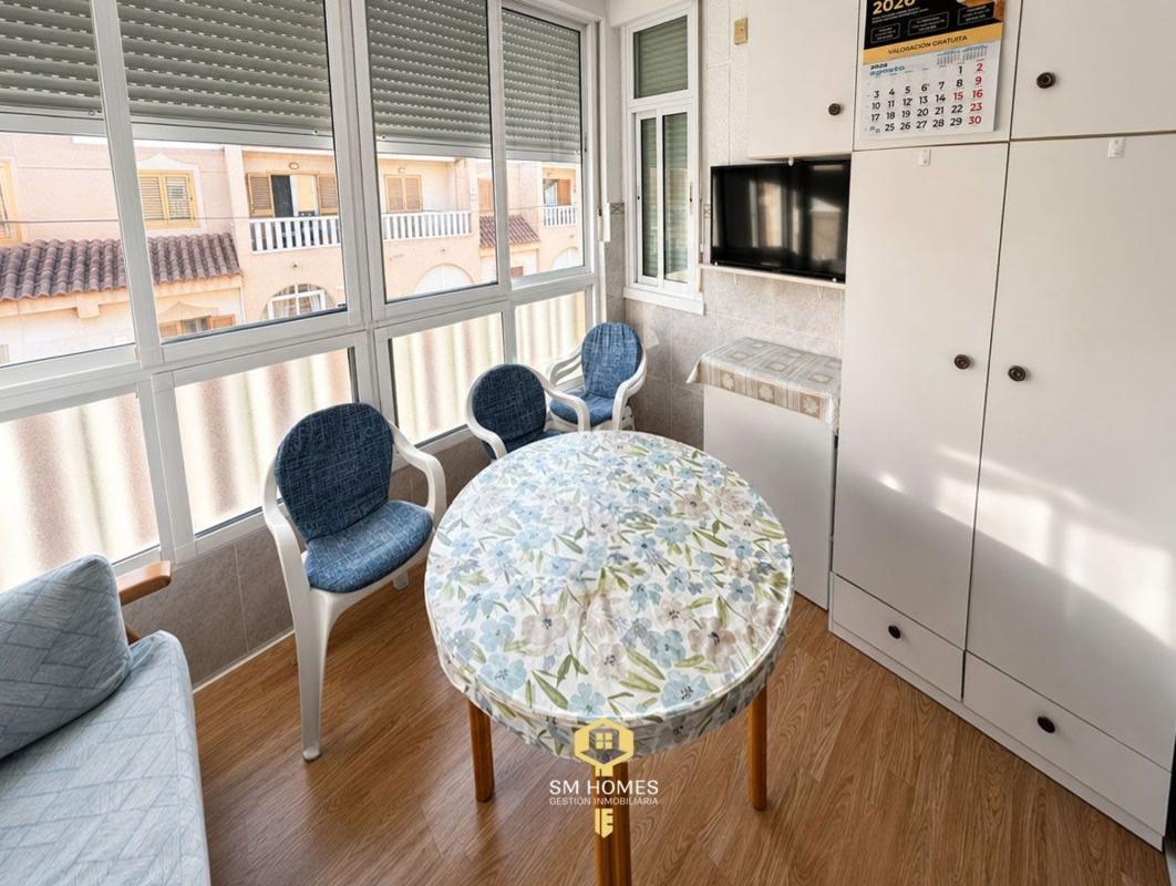 Venta de piso en Piso en Valencia, El Molino, Torrevieja, Torrevieja
photo 2